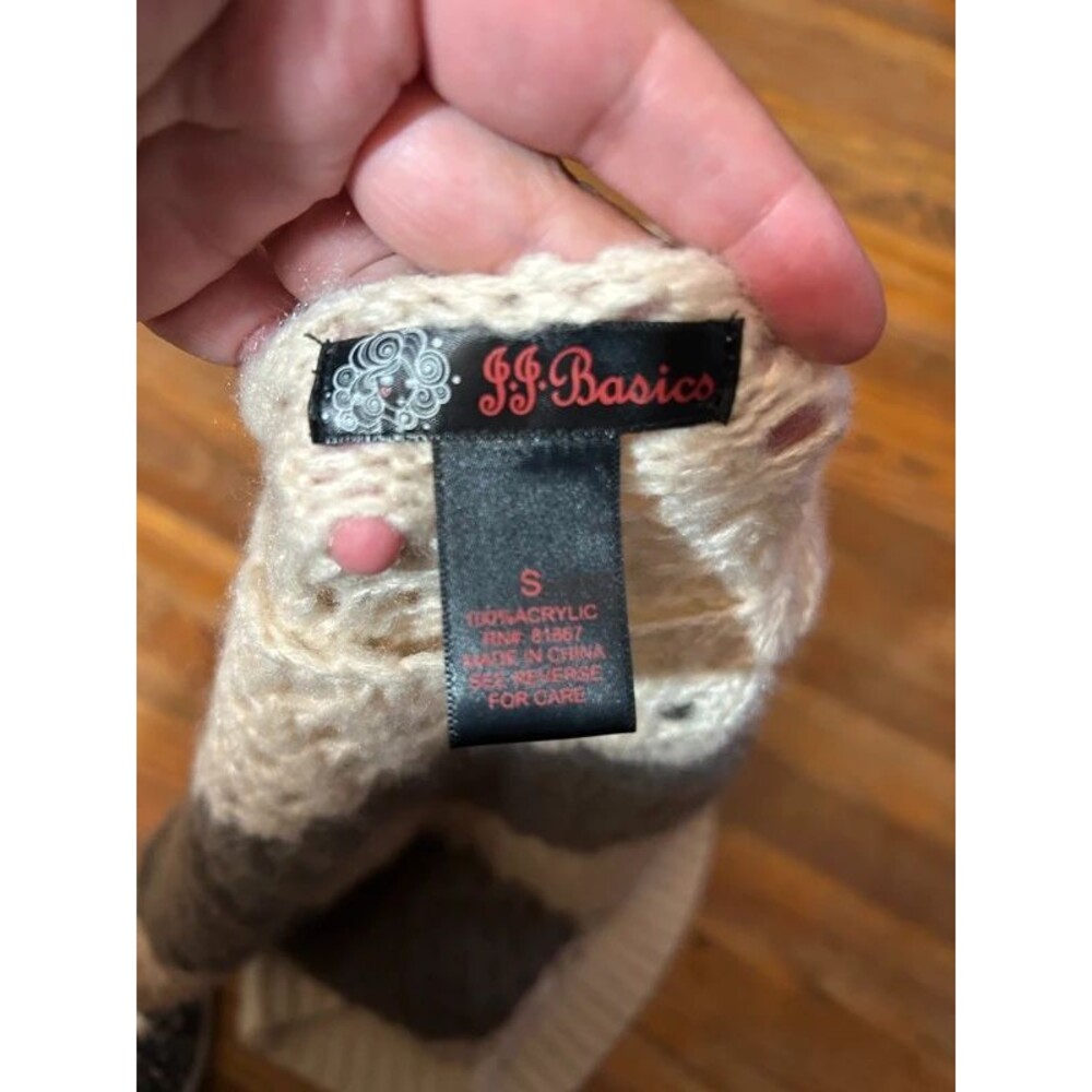 JJ Basics Small Sweater - Picture 2 of 2